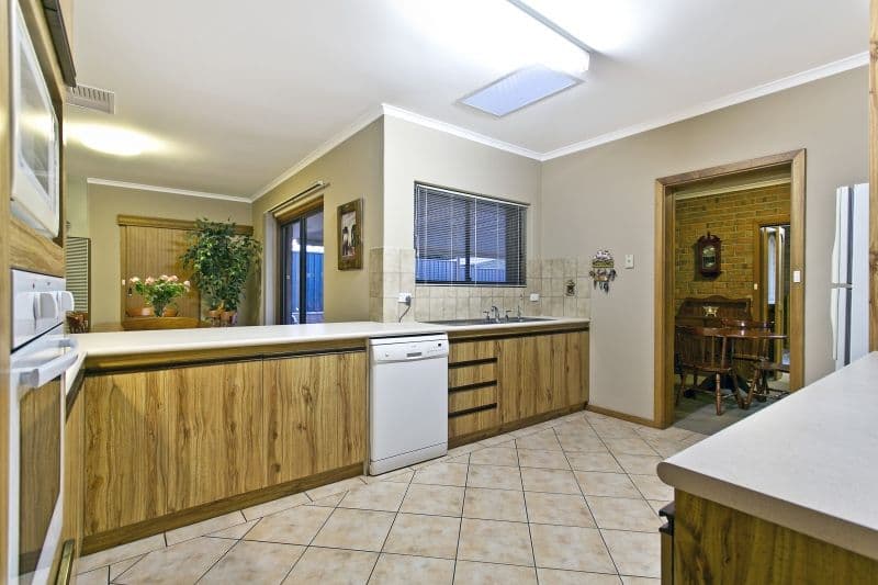 33 Whinnen Street, ST AGNES SA 5097, St Agnes - Thumbnail 5