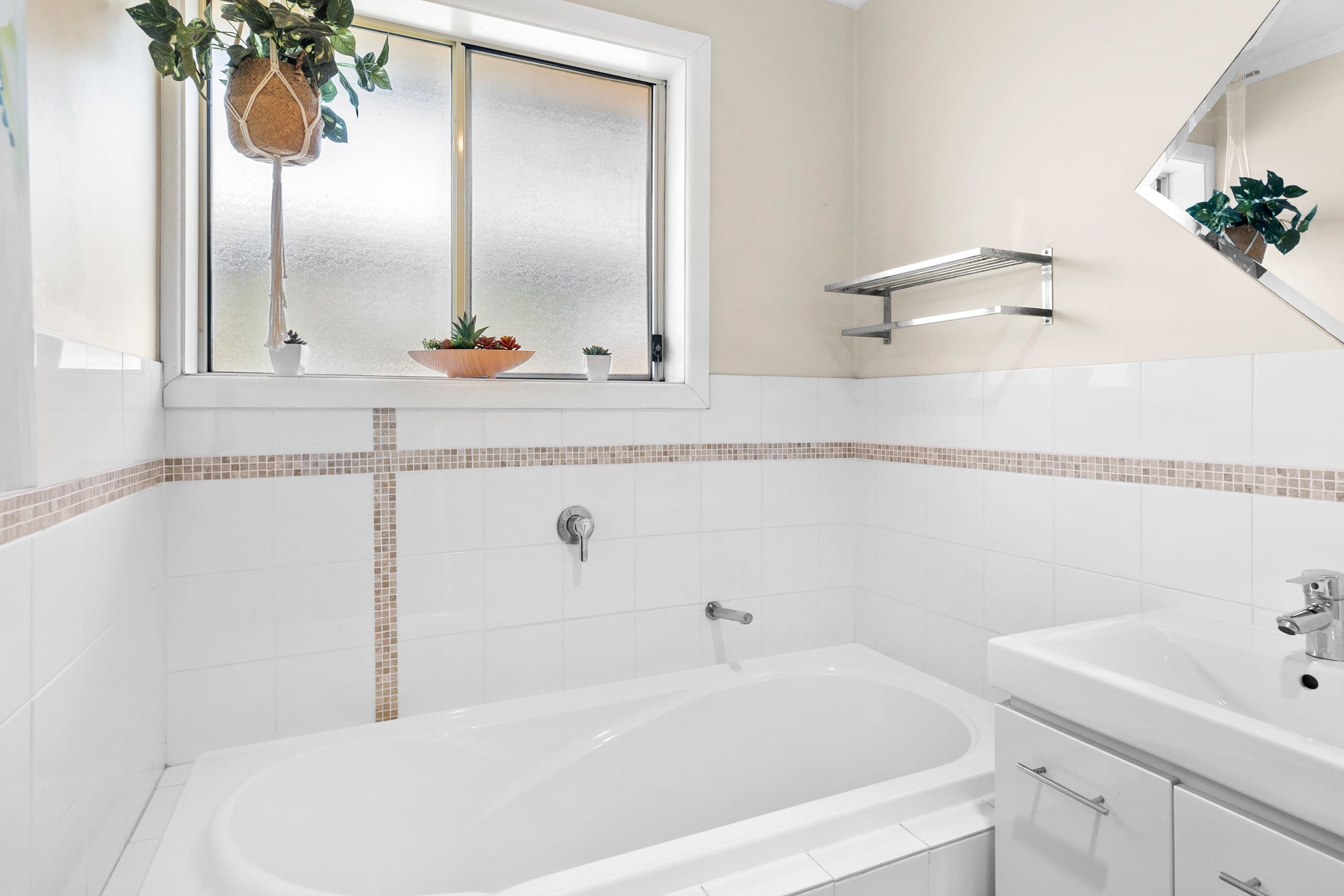 17 Talpa Crescent, Corio VIC 3214, Corio - Thumbnail 5