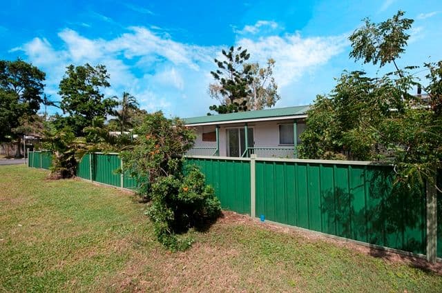69 Edmonds Street, BUCASIA QLD 4750, Bucasia - Thumbnail 2