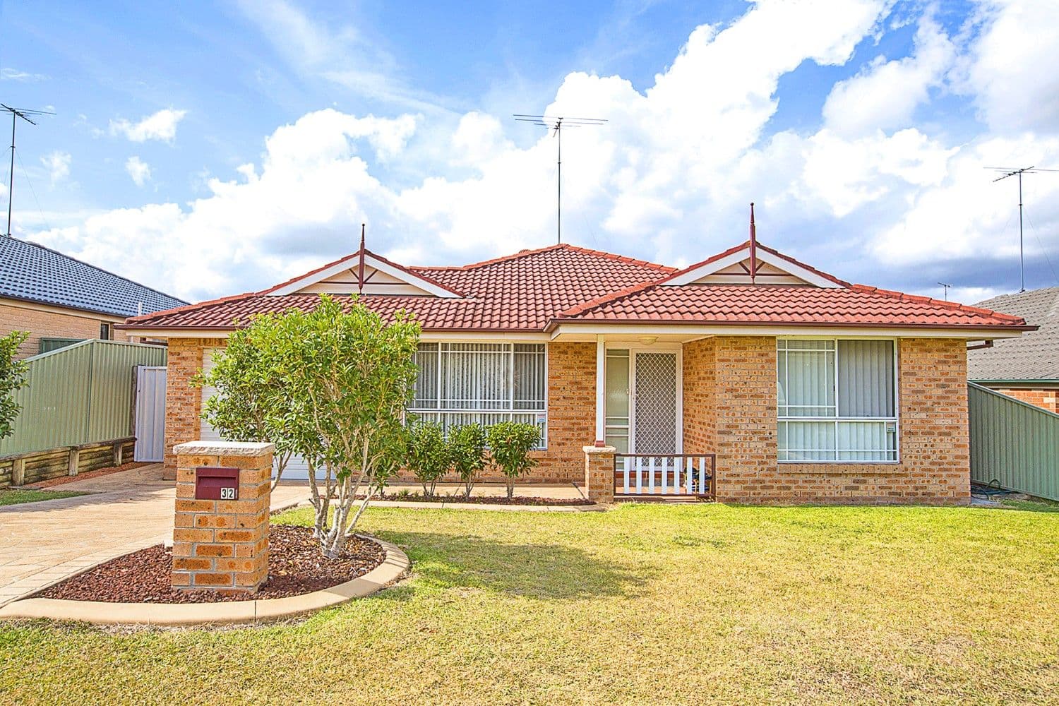 32 Kobina Avenue, Glenmore Park - Image 1