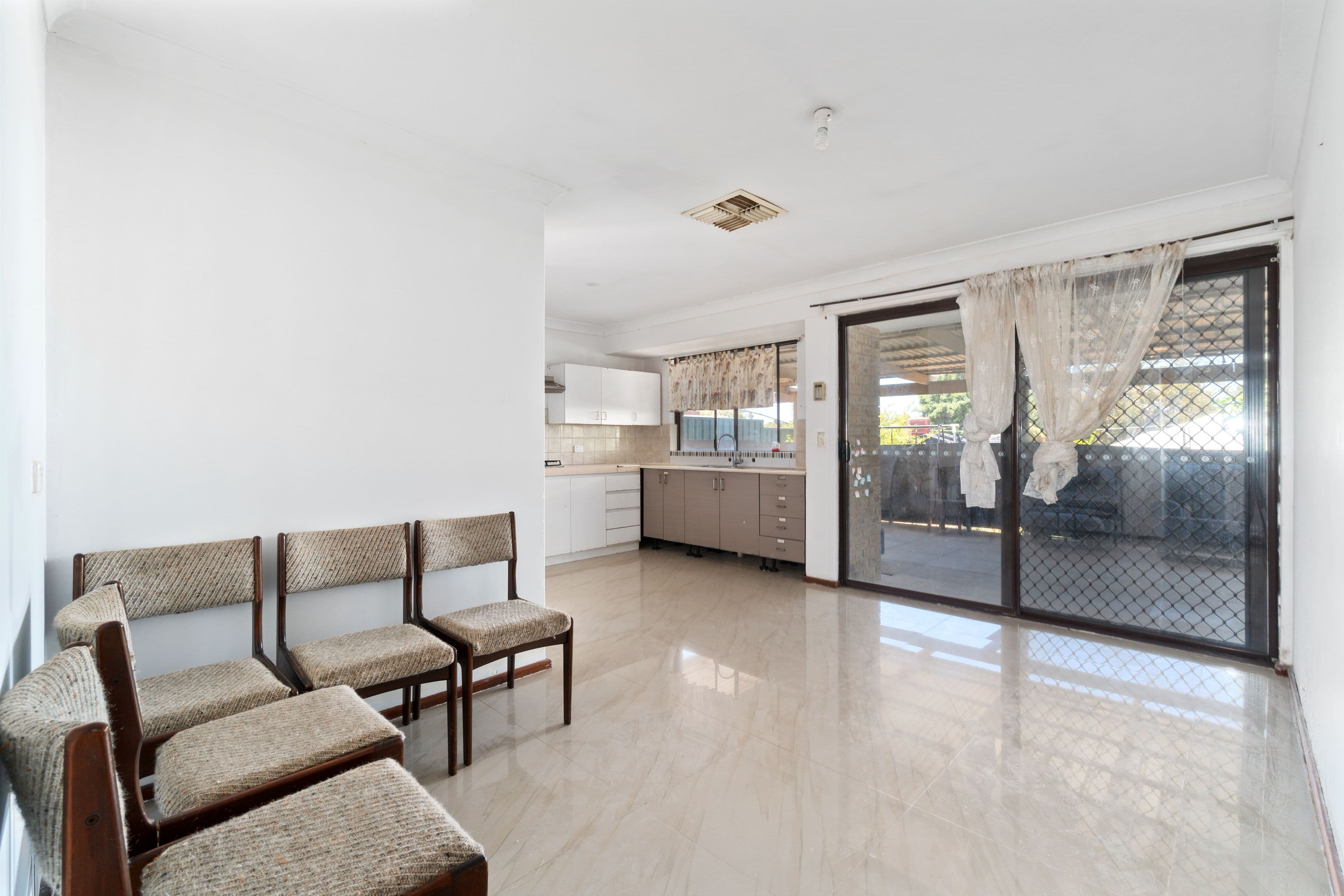 66 Dryandra Drive, Mirrabooka WA 6061, Mirrabooka - Thumbnail 7