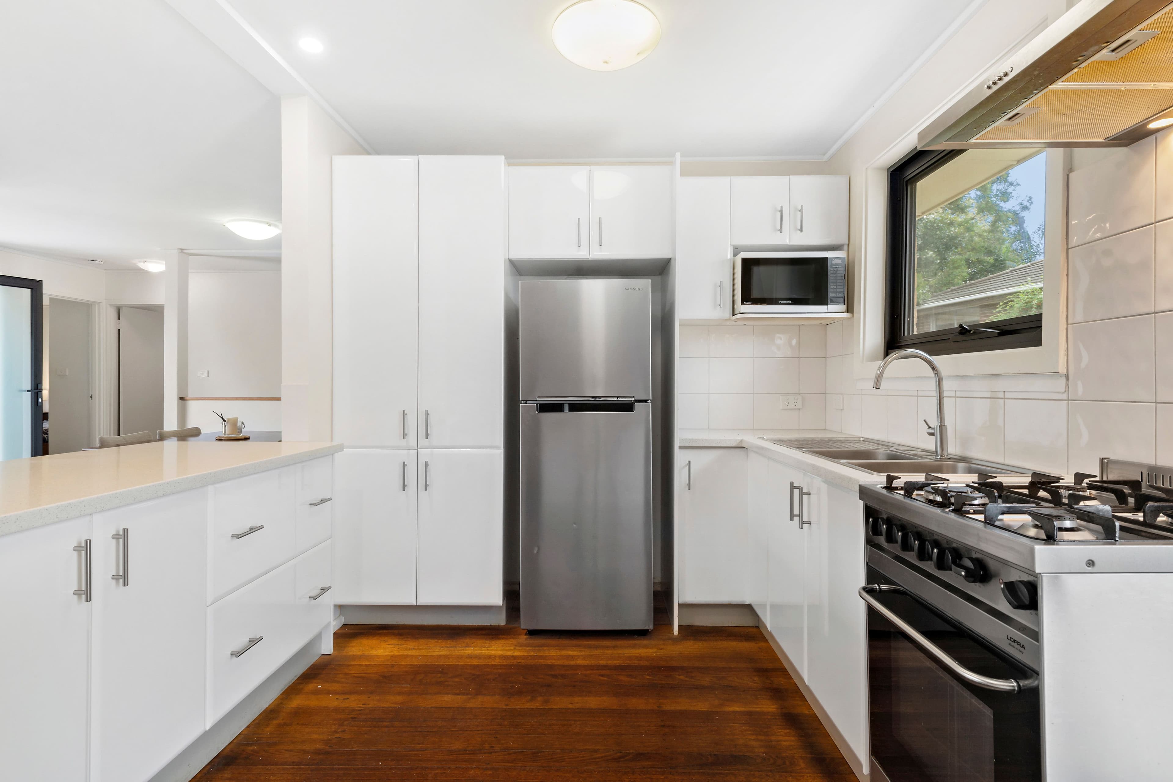 2 Catalina Court, Frankston VIC 3199, Frankston - Thumbnail 2