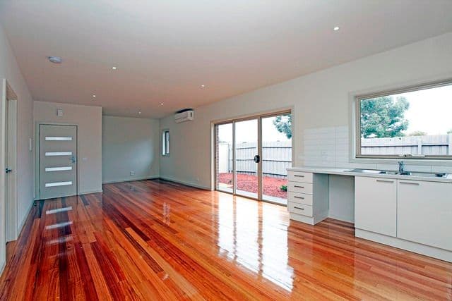 75 Darebin Boulevard, RESERVOIR VIC 3073, Reservoir - Thumbnail 3