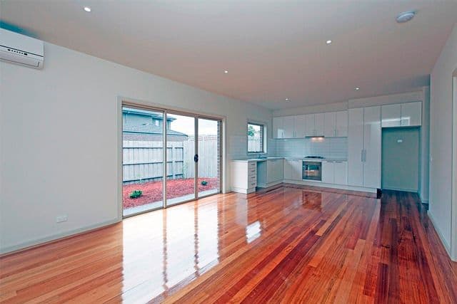 75 Darebin Boulevard, RESERVOIR VIC 3073, Reservoir - Thumbnail 4