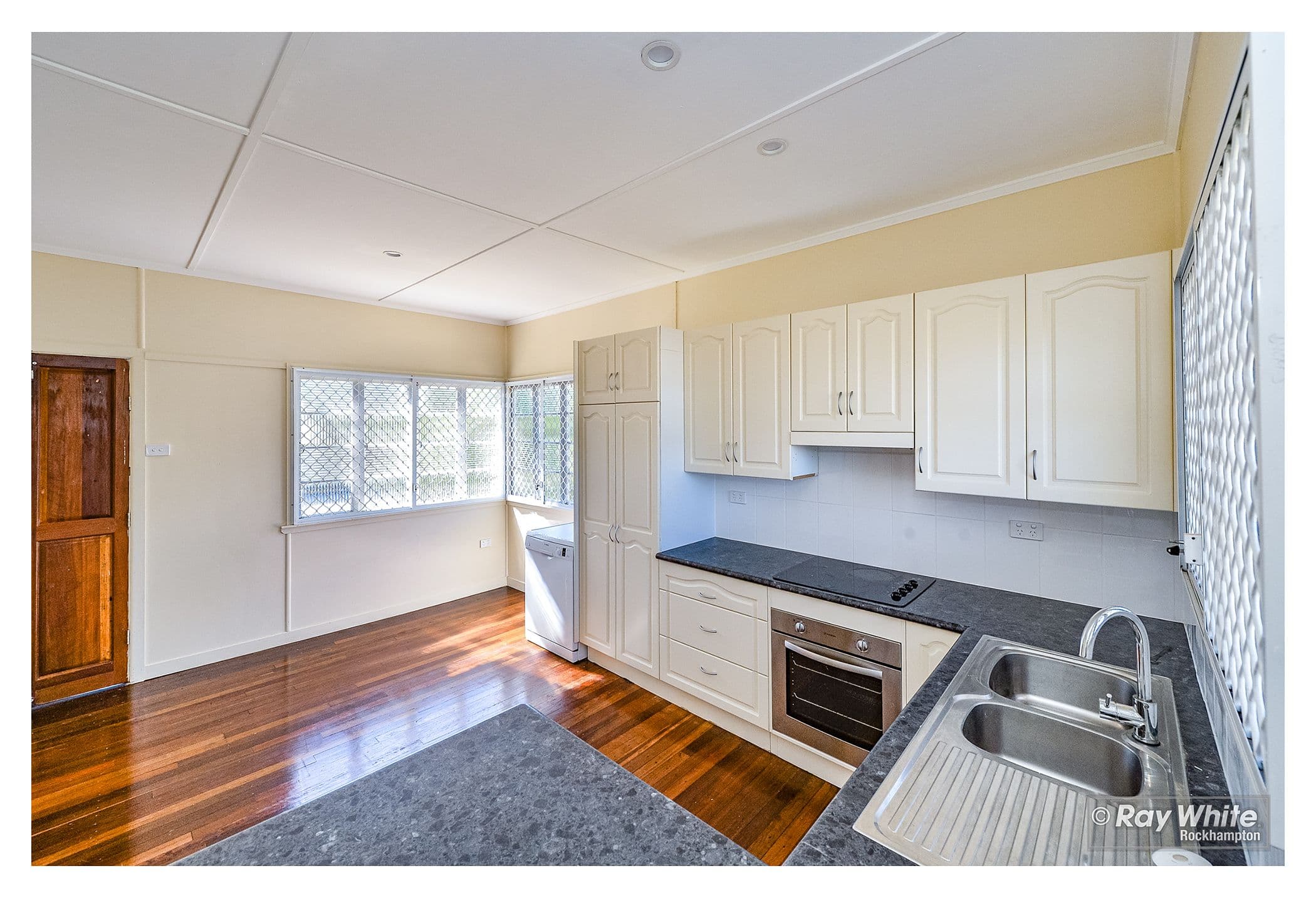 246 Elphinstone Street, Koongal QLD 4701, Koongal - Thumbnail 2
