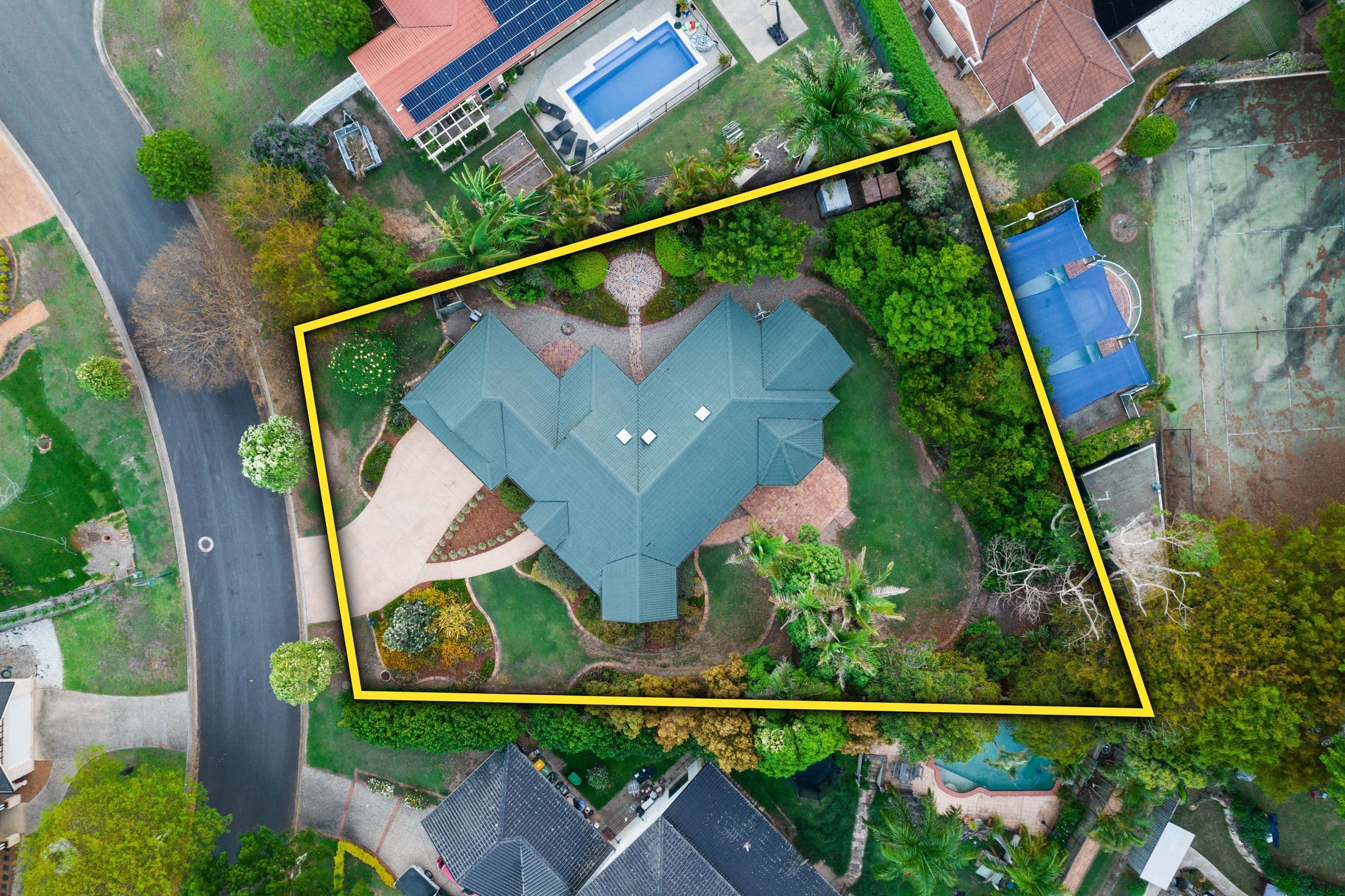 10 Winchcombe Avenue, Murrumba Downs QLD 4503, Murrumba Downs - Thumbnail 3