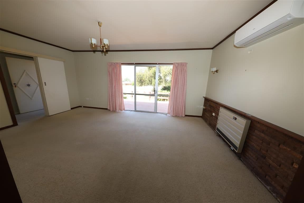 7 Charles Street, Tumut NSW 2720, Tumut - Thumbnail 5