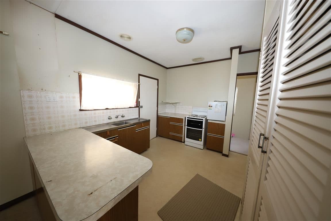 7 Charles Street, Tumut NSW 2720, Tumut - Thumbnail 7