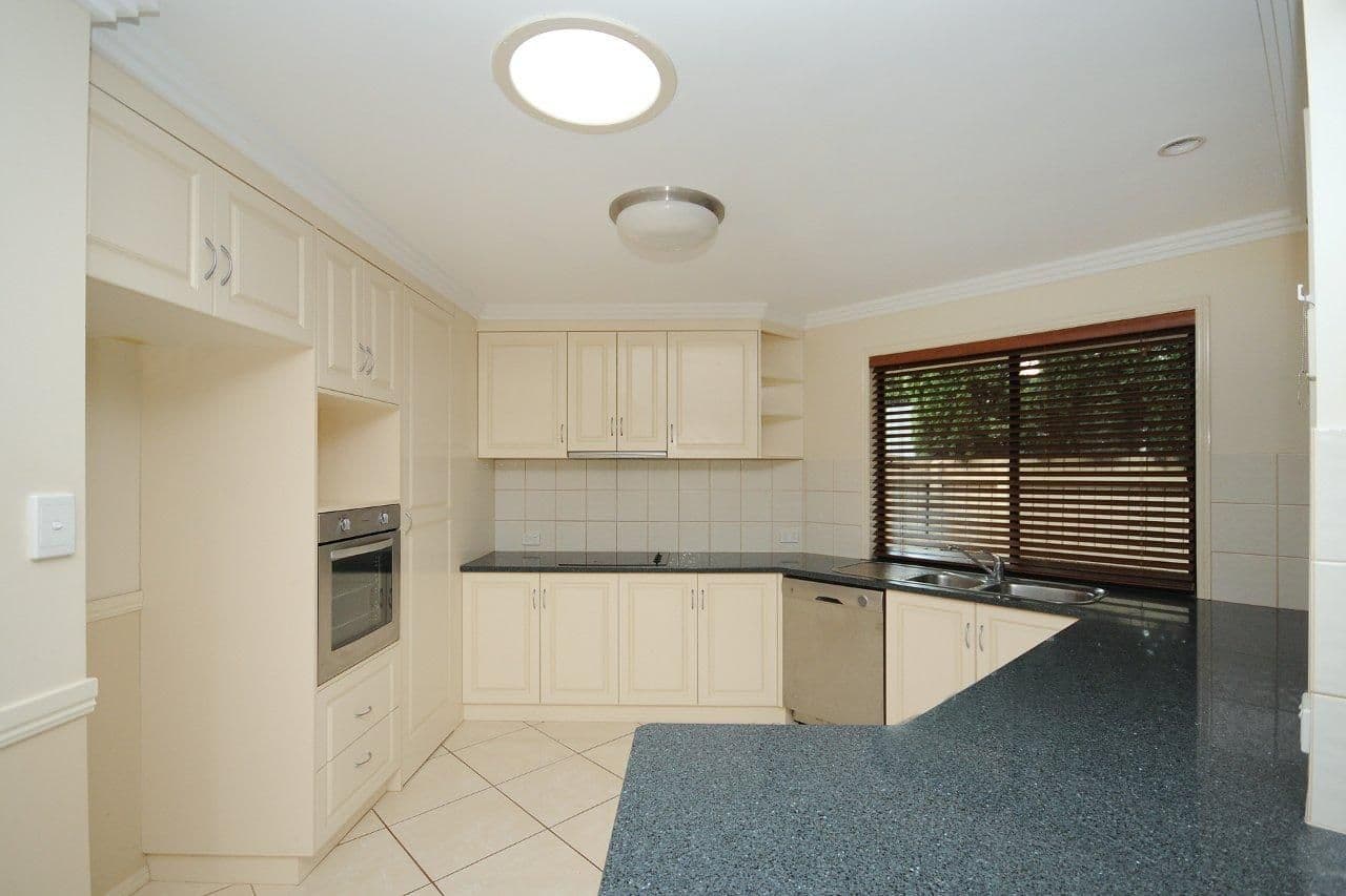 323 Ramsay Street, MIDDLE RIDGE QLD 4350, Middle Ridge - Thumbnail 2