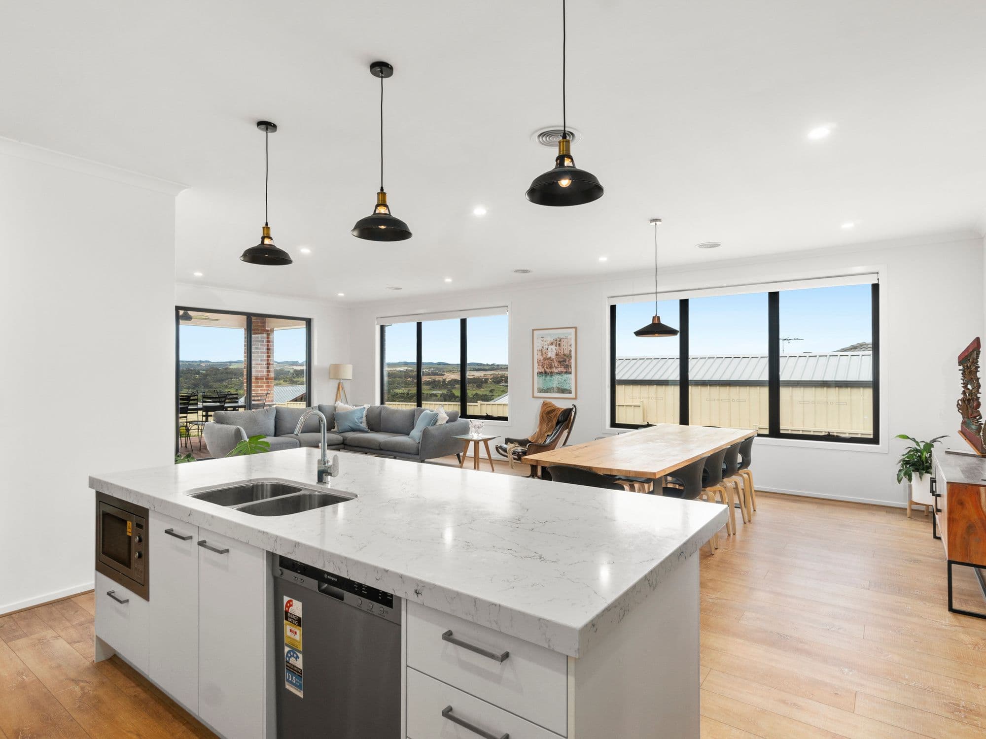49 Darley Drive, Darley VIC 3340, Darley - Thumbnail 5