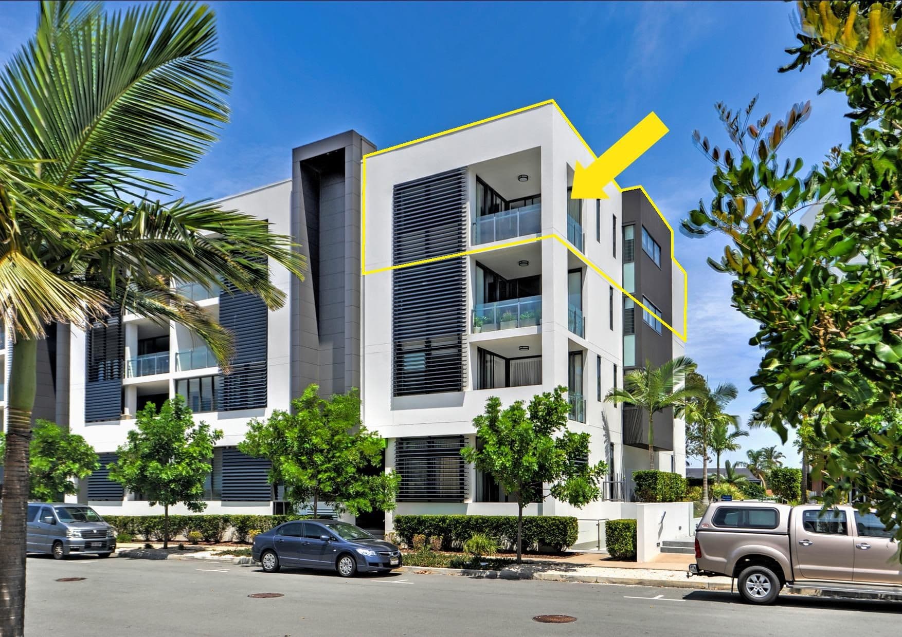 1 Sunset Avenue, Paradise Point QLD 4216, Paradise Point - Image 1