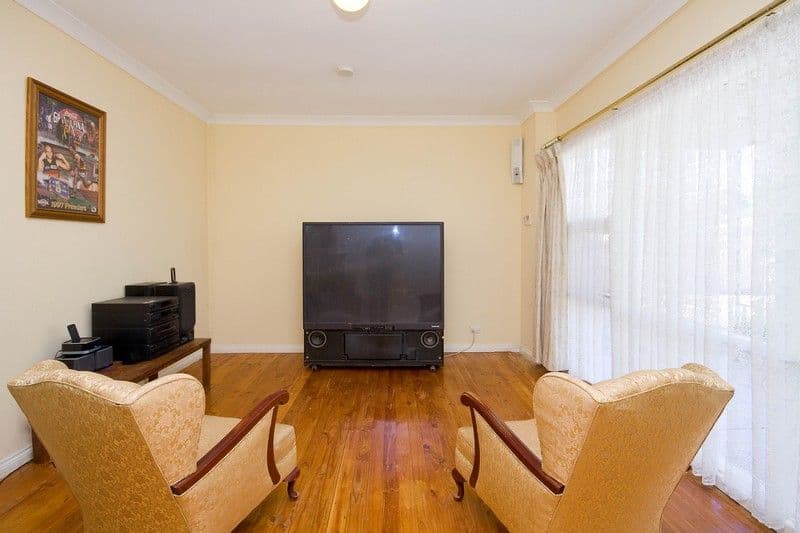 24 Williamson Road, PARA HILLS SA 5096, Para Hills - Thumbnail 2