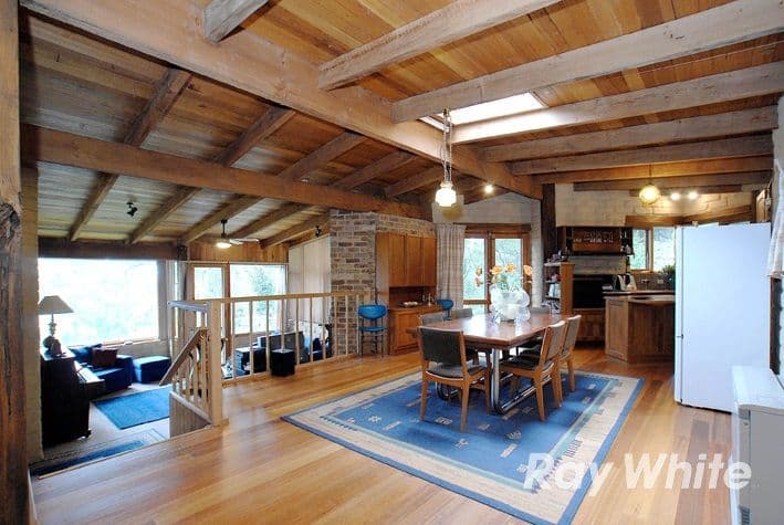 8 Titania Crescent, Tremont VIC 3785, Tremont - Thumbnail 2