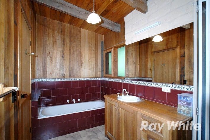 8 Titania Crescent, Tremont VIC 3785, Tremont - Thumbnail 6