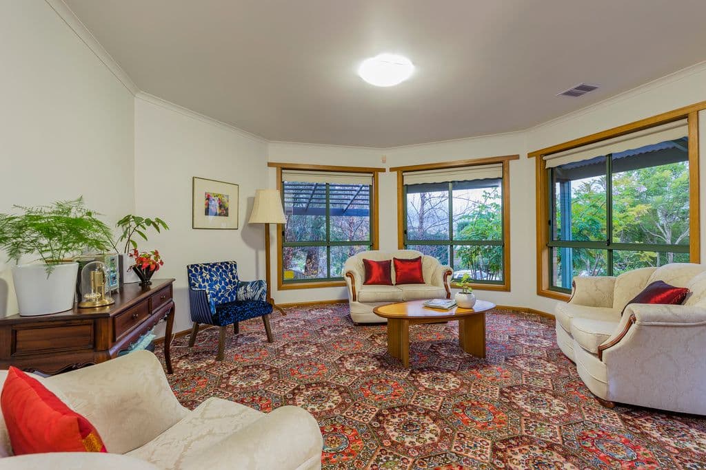 13 Leilani Court, Highton VIC 3216, Highton - Thumbnail 2