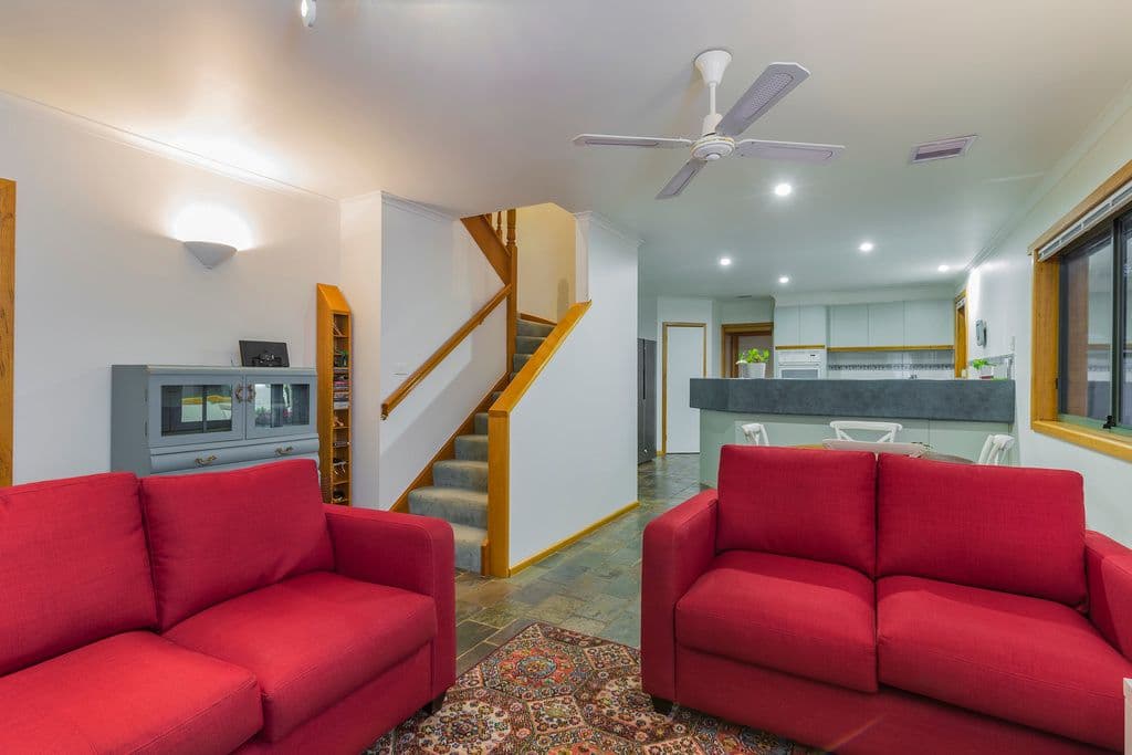 13 Leilani Court, Highton VIC 3216, Highton - Thumbnail 4