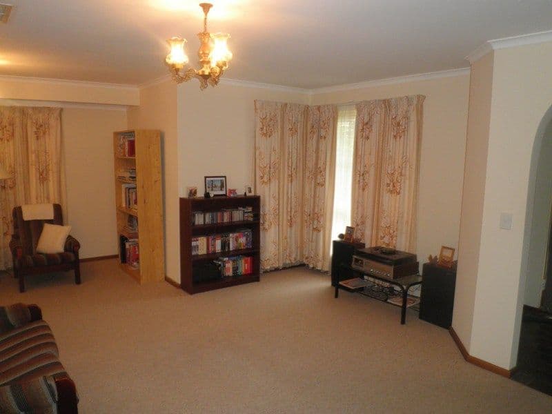 19 Cuthbert Avenue, GOLDEN GROVE SA 5125, Golden Grove - Thumbnail 7
