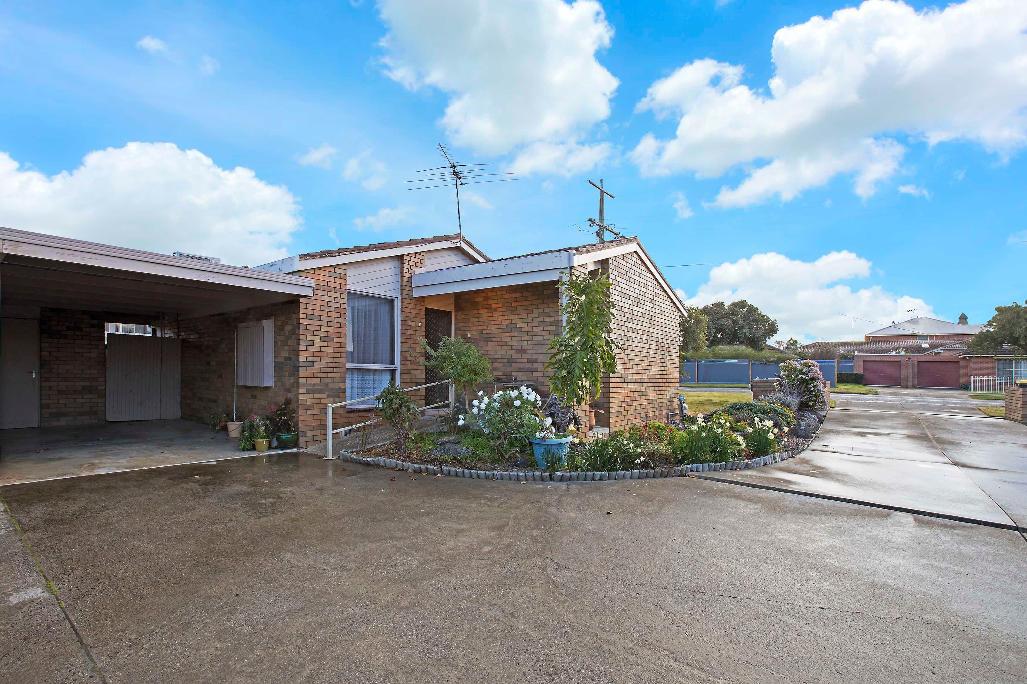 143 South Valley Road, Highton VIC 3216, Highton - Image 1