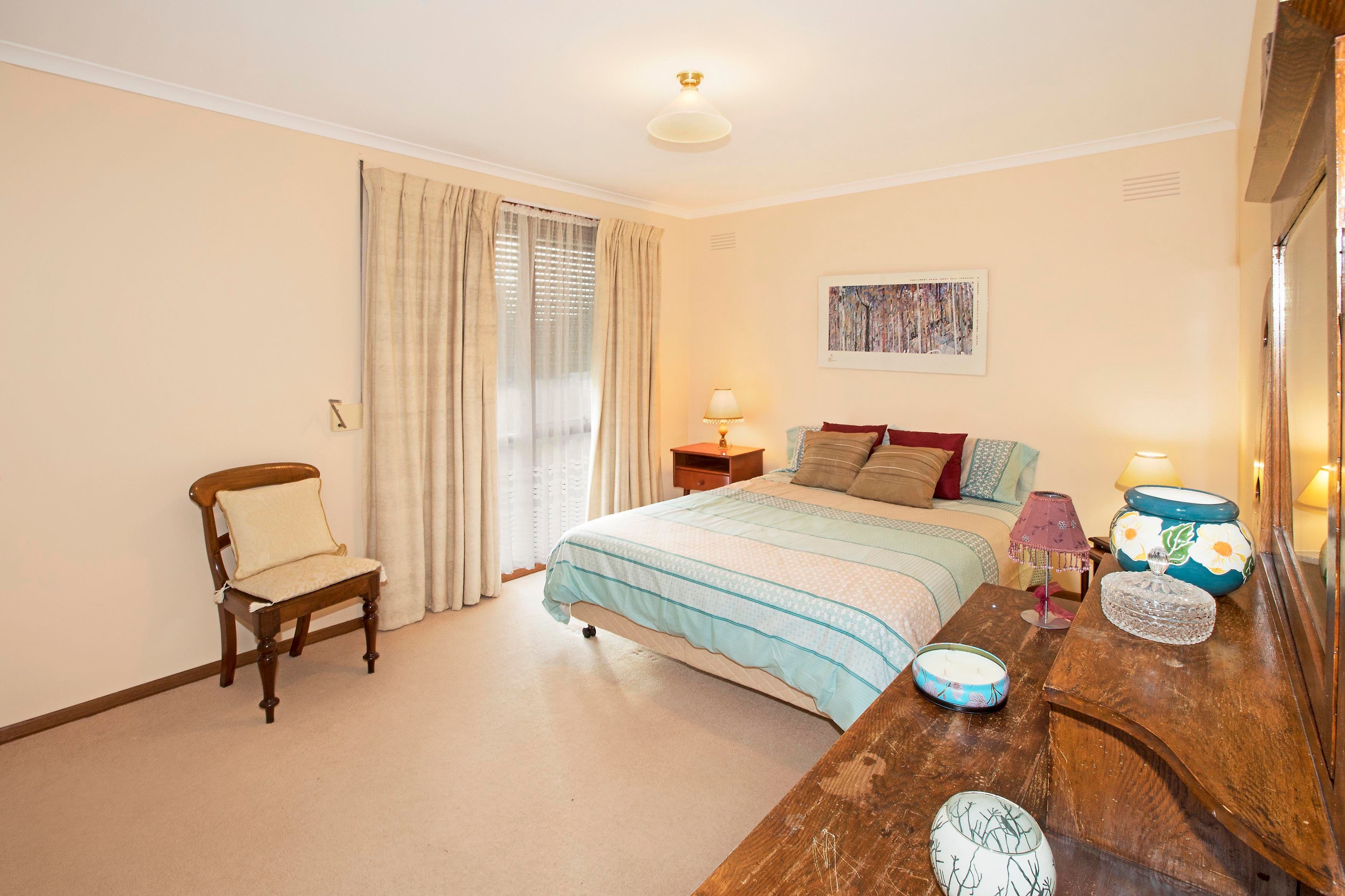 143 South Valley Road, Highton VIC 3216, Highton - Thumbnail 4