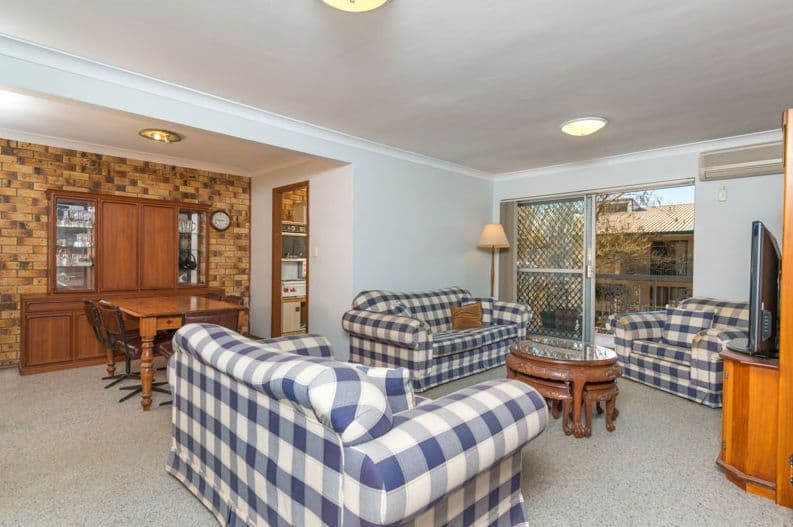 39 Durham Street, St Lucia QLD 4067, St Lucia - Thumbnail 2