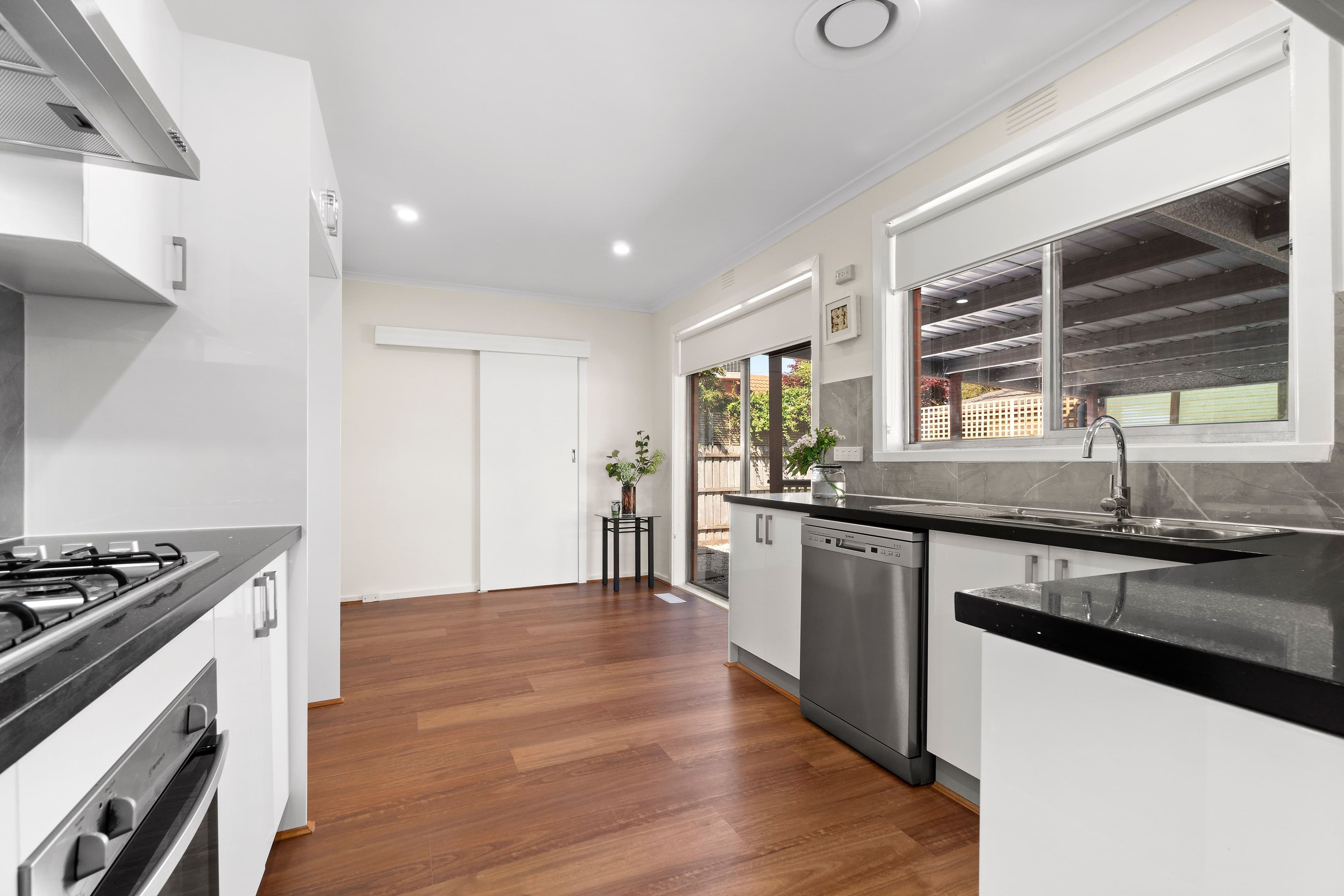 4 Swanley Avenue, Bayswater North VIC 3153, Bayswater North - Thumbnail 3