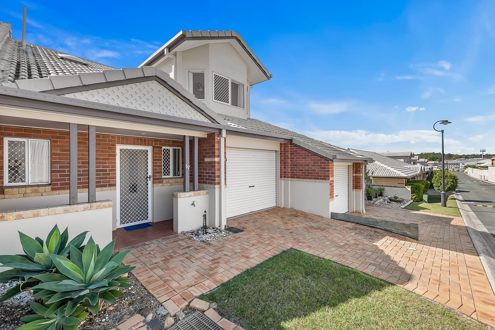 580 Seventeen Mile Rocks Road, Sinnamon Park QLD 4073, Sinnamon Park - Image 1