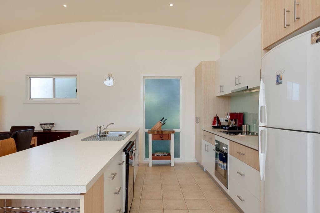 6 McHaffie Drive, COWES VIC 3922, Cowes - Thumbnail 4