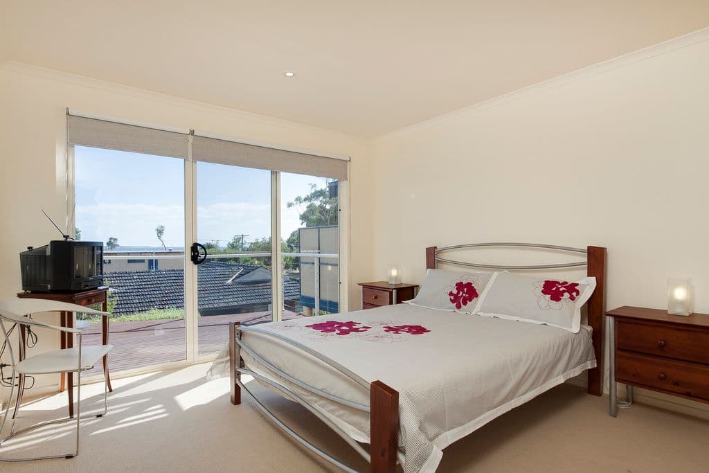 6 McHaffie Drive, COWES VIC 3922, Cowes - Thumbnail 6