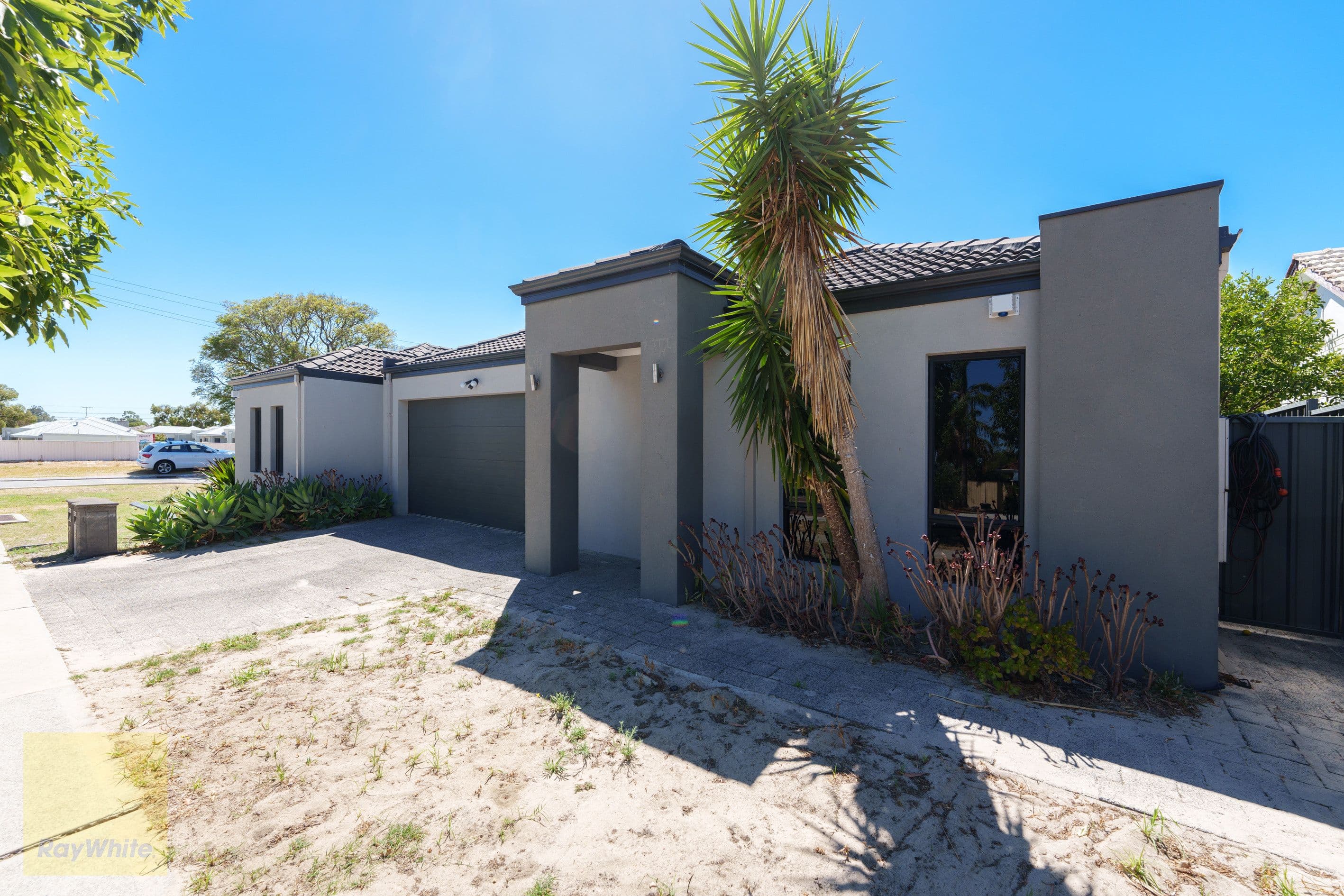 22 Stroughton Road, Westminster WA 6061, Westminster - Thumbnail 2