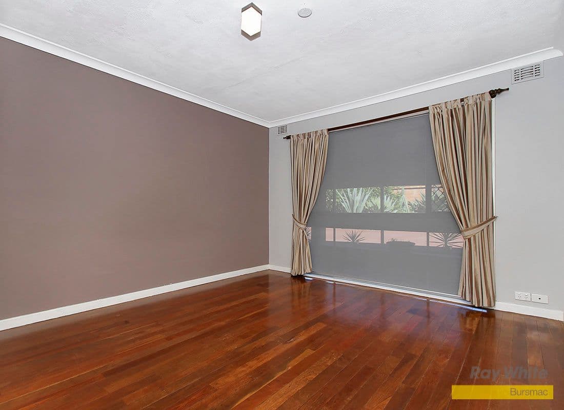 10 Brinckley Crescent, KOONDOOLA WA 6064, Koondoola - Thumbnail 5