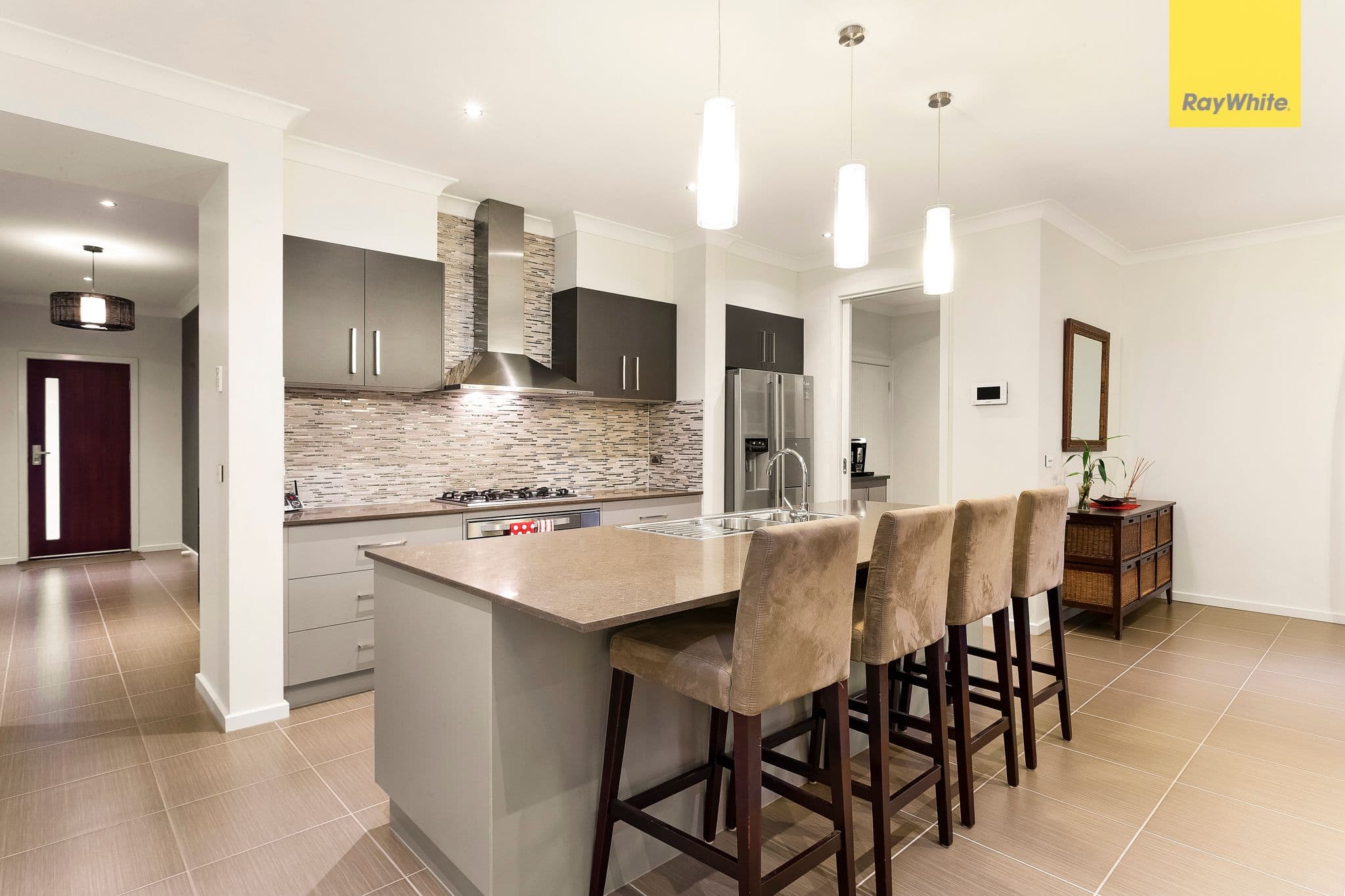5 Balerno Way, Taylors Hill VIC 3037, Taylors Hill - Thumbnail 3