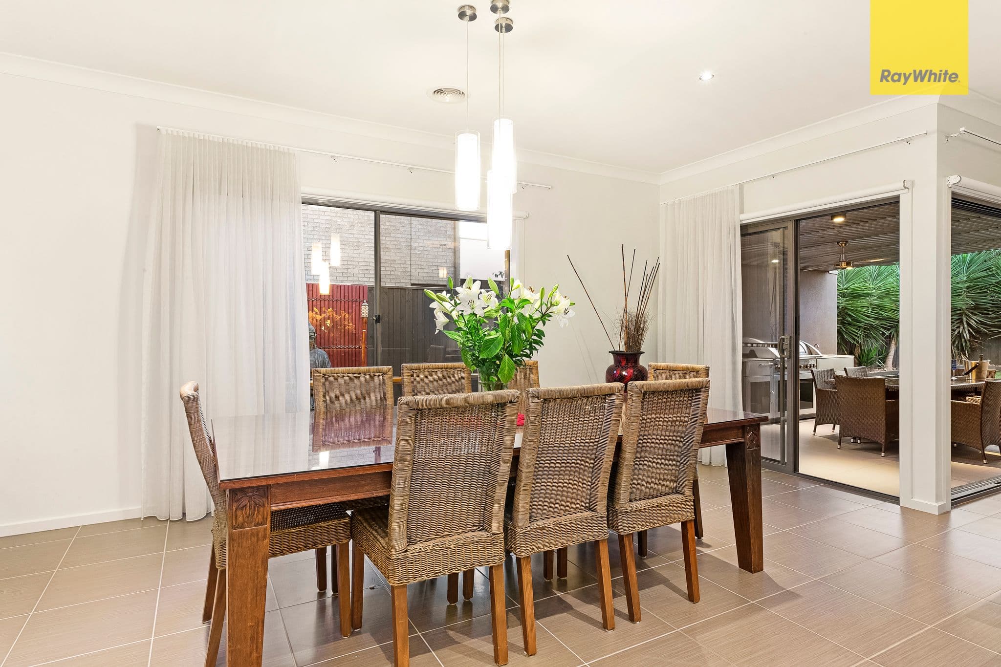 5 Balerno Way, Taylors Hill VIC 3037, Taylors Hill - Thumbnail 4