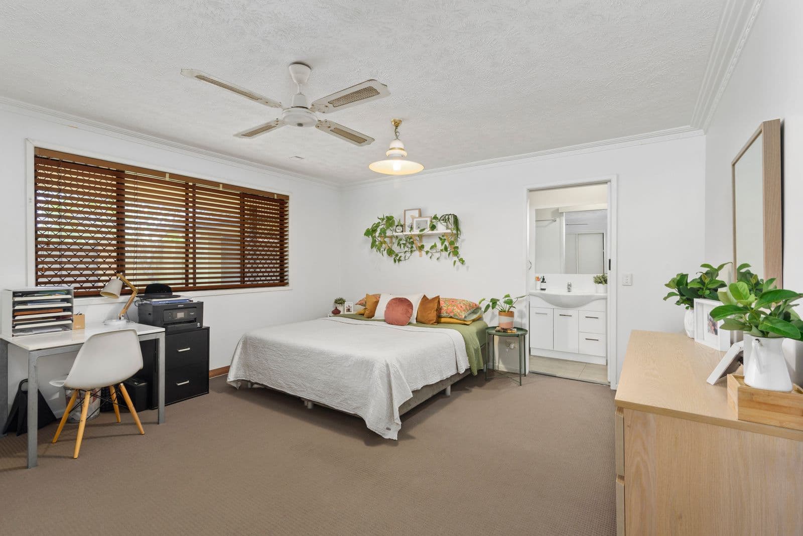 86 Tallebudgera Drive, Palm Beach QLD 4221, Palm Beach - Thumbnail 8