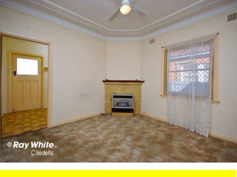 88 Caroline Street, KINGSGROVE NSW 2208, Kingsgrove - Thumbnail 5
