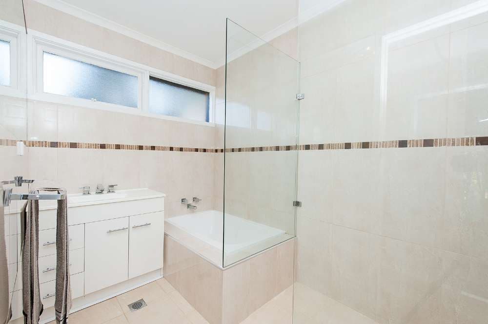 319 Balston Street, Lavington - Thumbnail 8