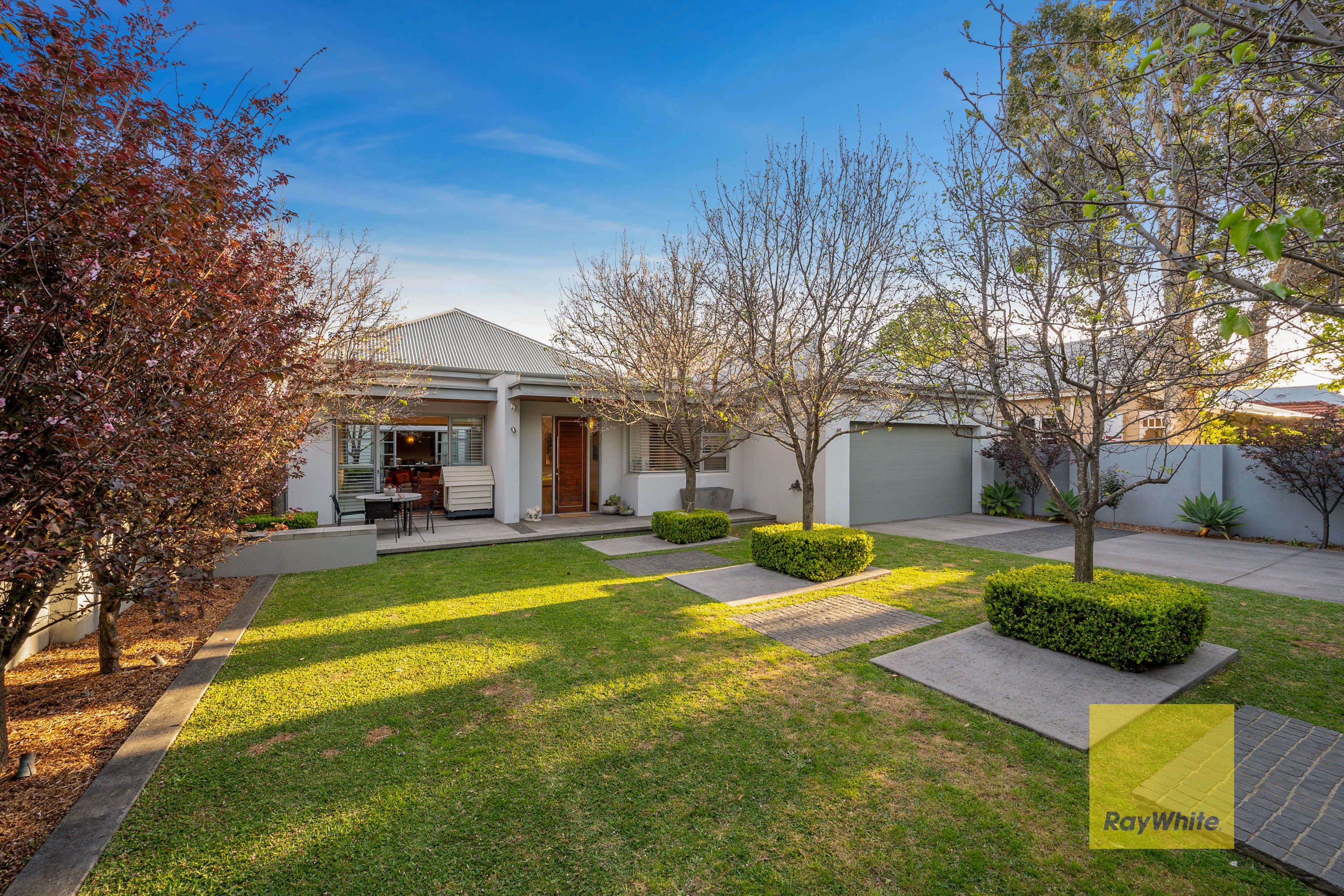 18 King Street, Claremont WA 6010, Claremont - Thumbnail 2