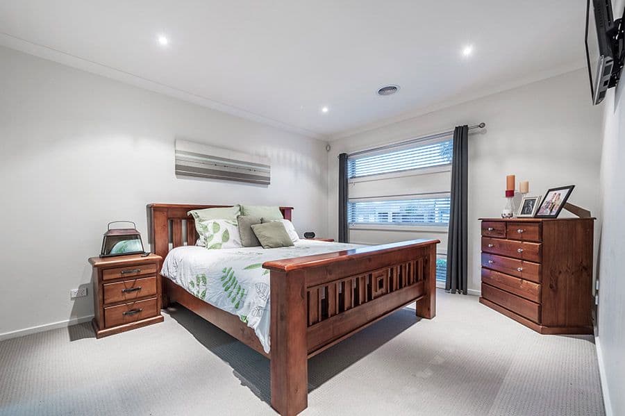 76 Huntington Drive, Craigieburn VIC 3064, Craigieburn - Thumbnail 7