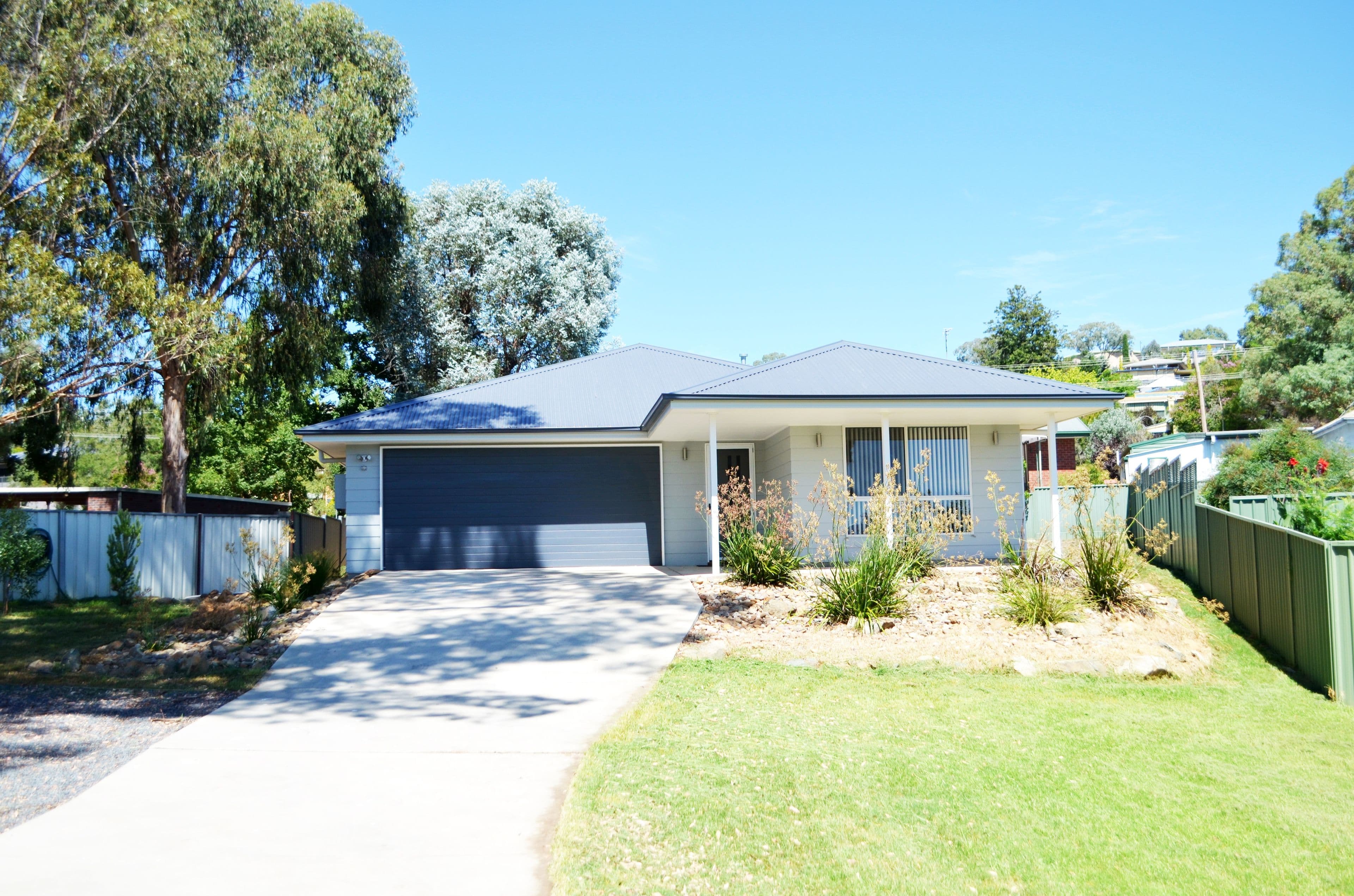 84 Richmond Street, Tumut - Image 1