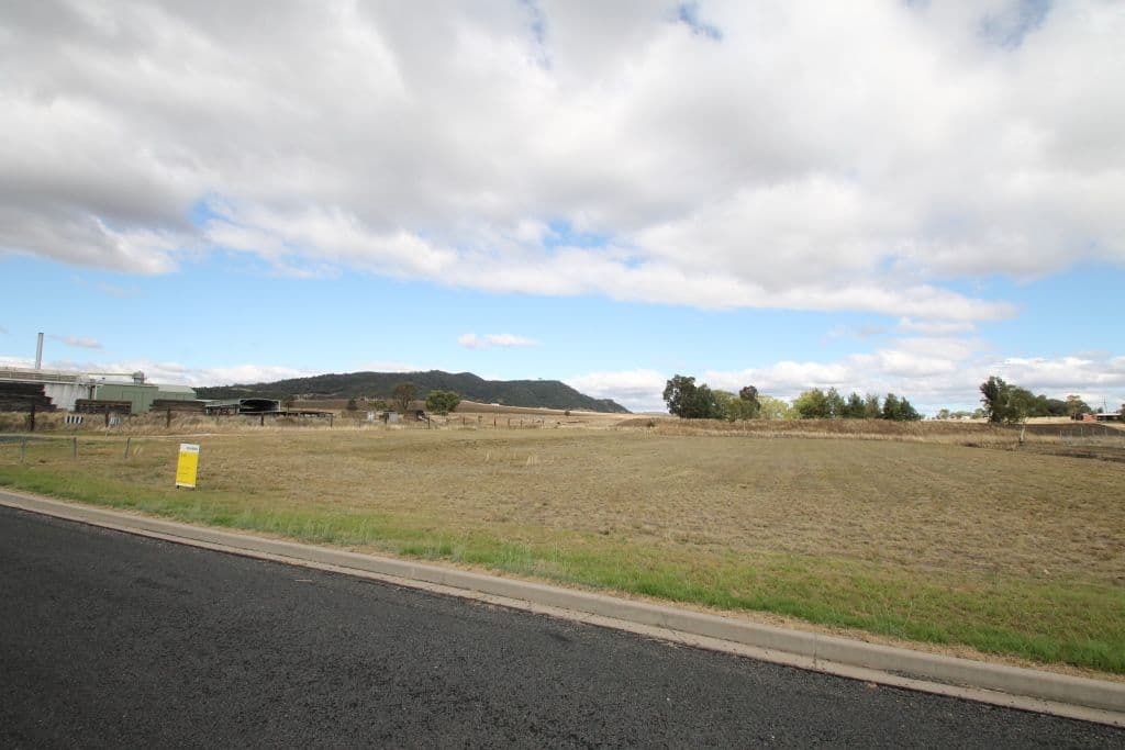 8 Dragon Street, Quirindi NSW 2343, Quirindi - Thumbnail 3