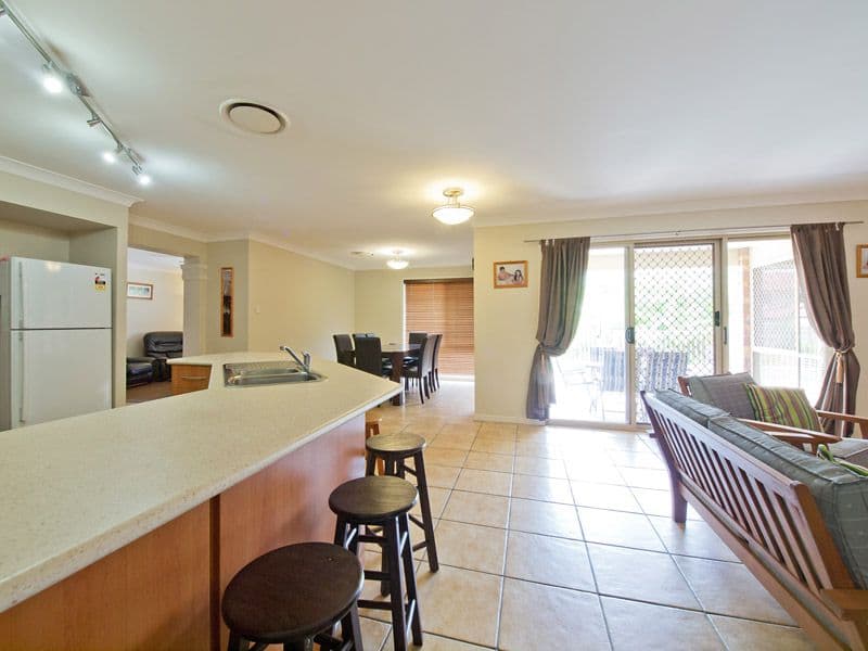 53 Senden Crescent, MANLY WEST QLD 4179, Manly West - Image 1