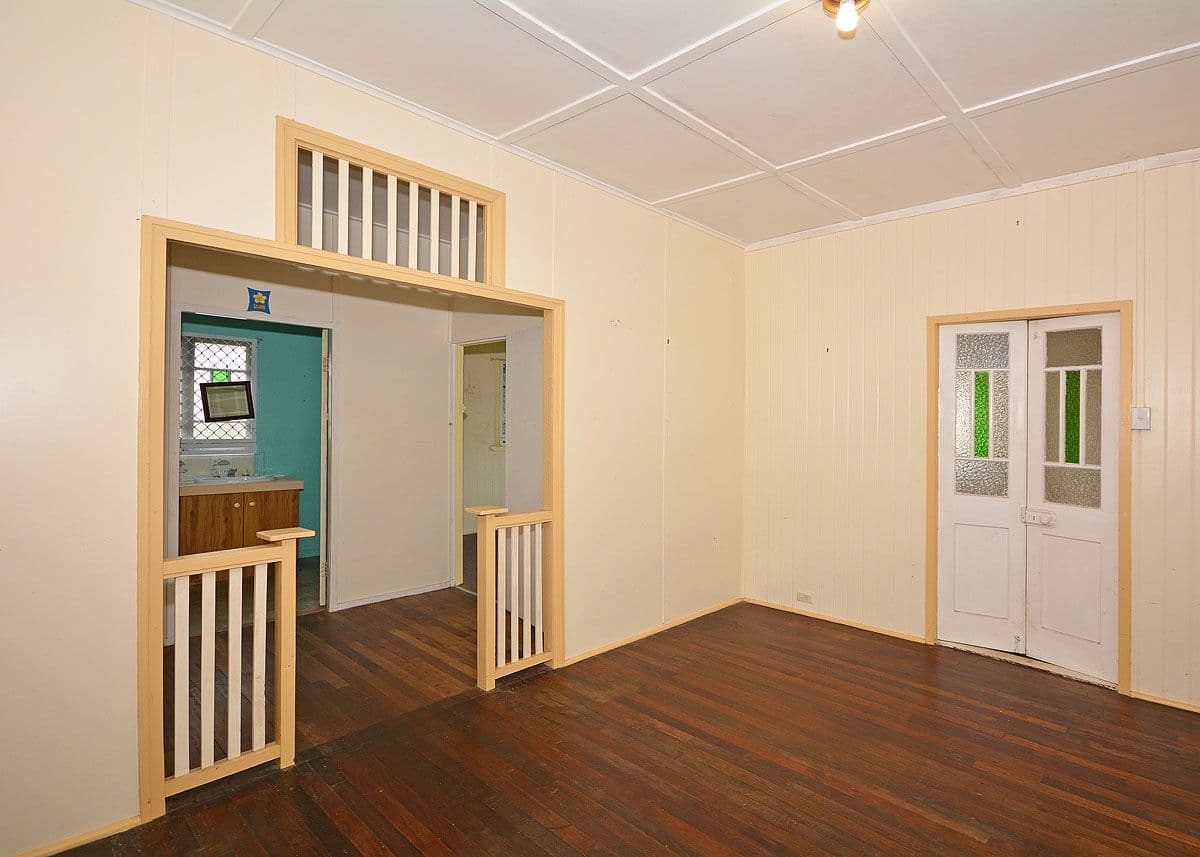 6 Edwin Street, Urangan QLD 4655, Urangan - Thumbnail 6