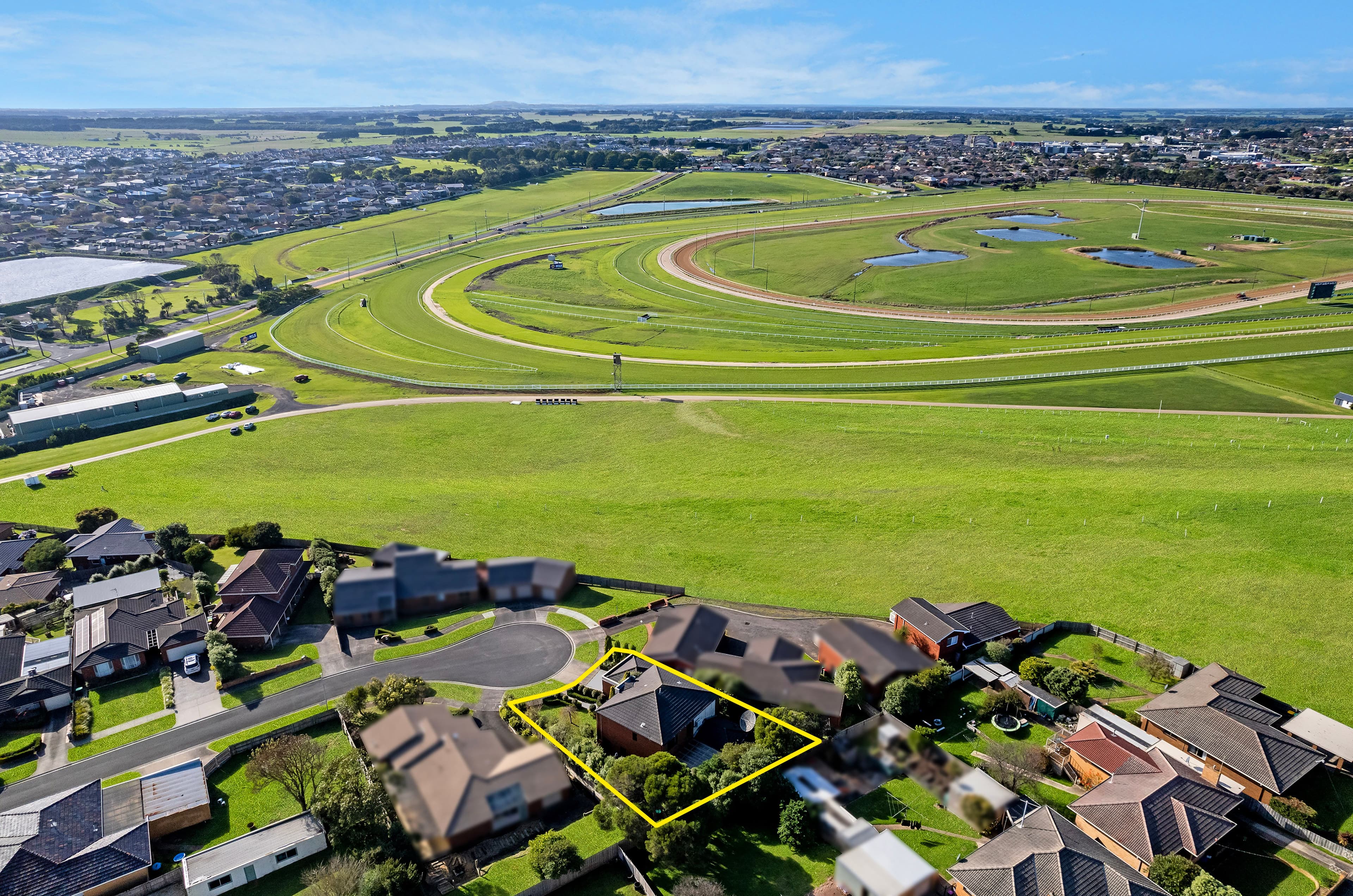 6 Lafferty Close, Warrnambool VIC 3280, Warrnambool - Thumbnail 3
