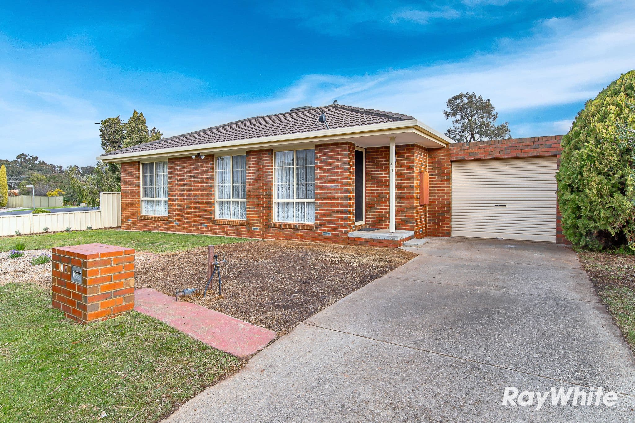 15 Mathrick Street, California Gully VIC 3556, California Gully - Thumbnail 2