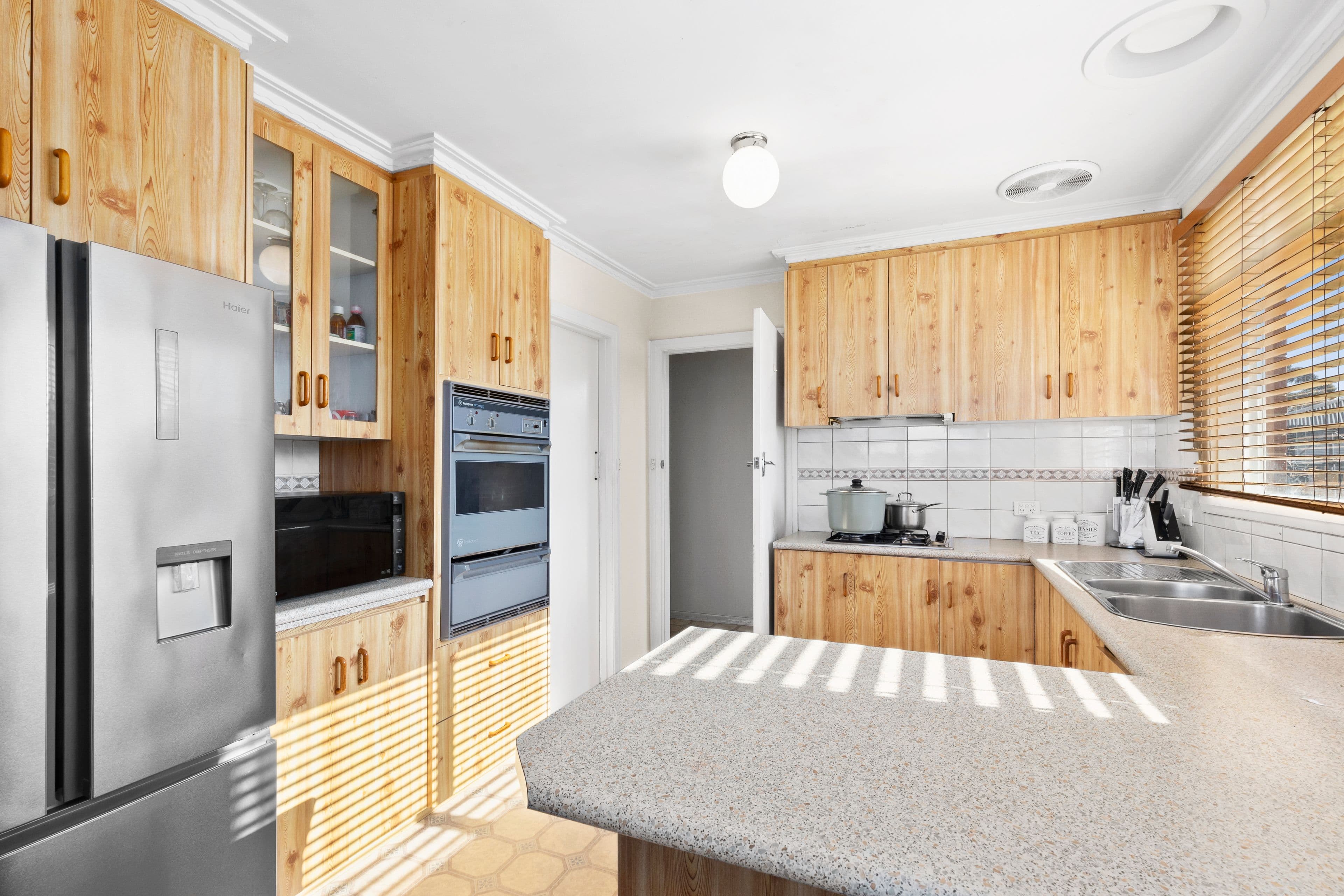 3 Wesley Court, Corio VIC 3214, Corio - Thumbnail 3