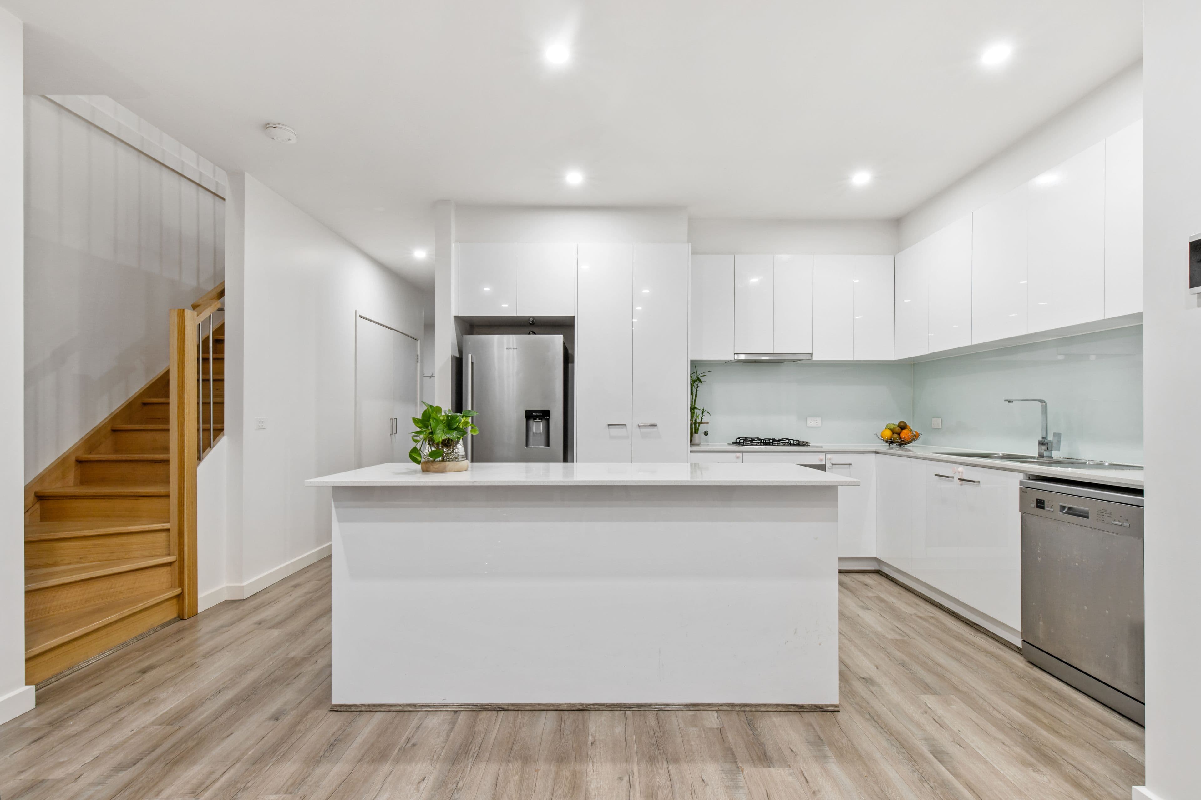 18 Irvine Street, Deer Park VIC 3023, Deer Park - Thumbnail 4