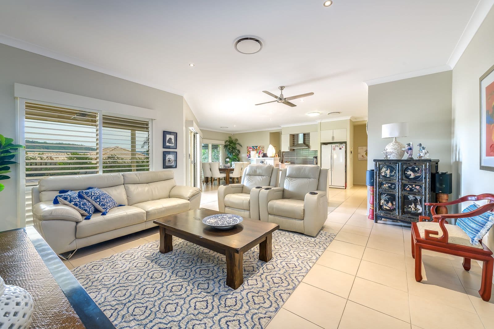 15 Peckham Court, Pacific Pines QLD 4211, Pacific Pines - Thumbnail 8