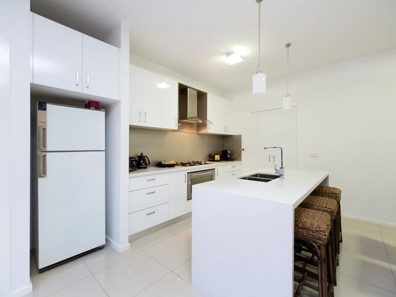 14 Napier Street, MORNINGTON VIC 3931, Mornington - Thumbnail 2