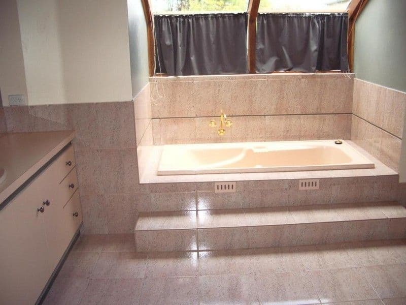 21 Creecoona Terrace, BORDERTOWN SA 5268, Bordertown - Thumbnail 3