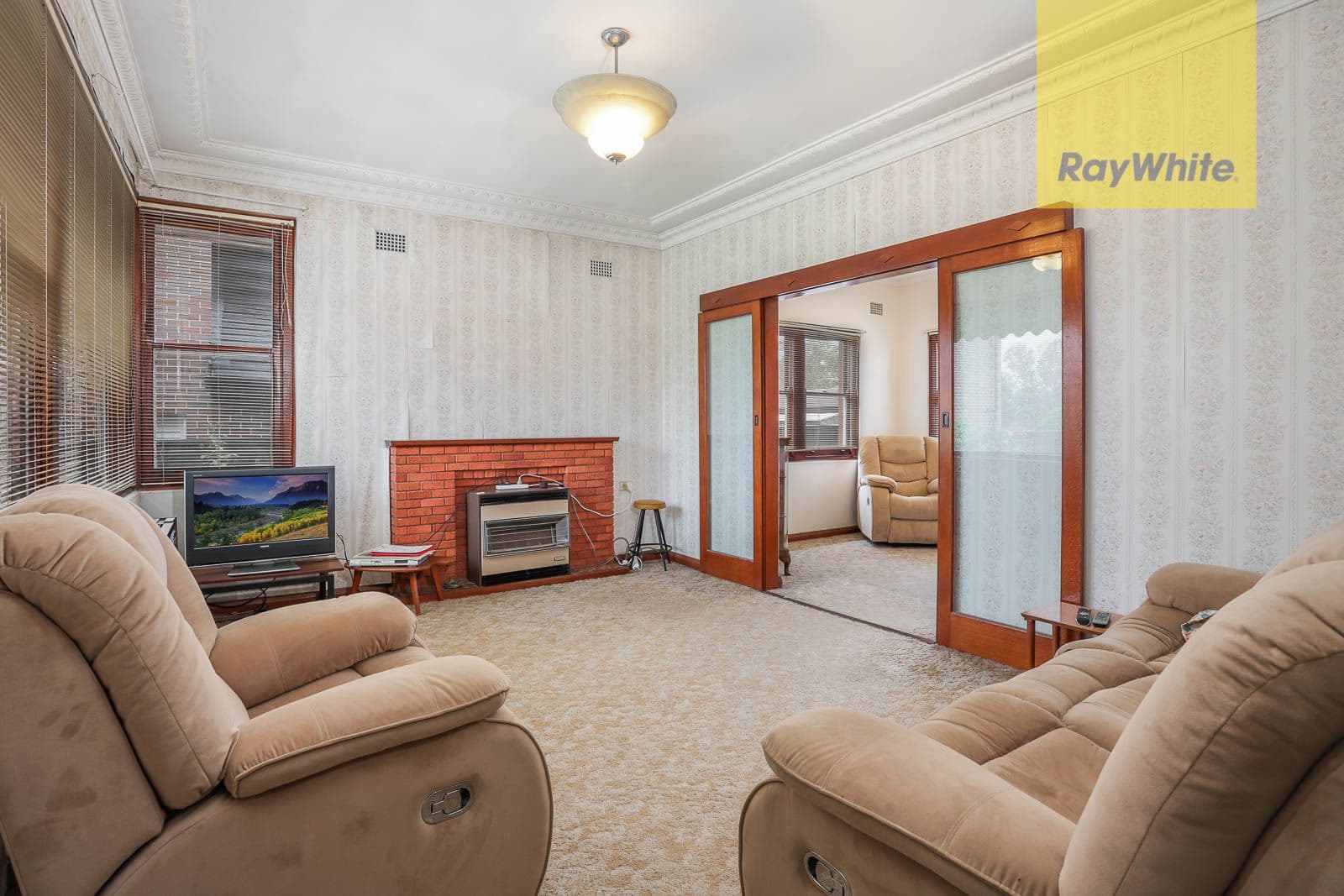 11 Rose Crescent, North Parramatta NSW 2151, North Parramatta - Thumbnail 6