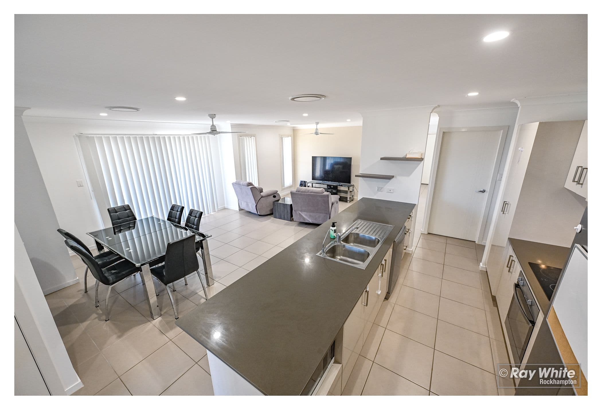 8 Argan Close, Norman Gardens QLD 4701, Norman Gardens - Thumbnail 3